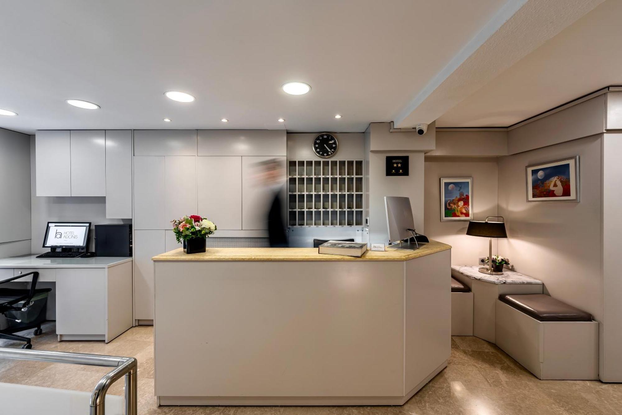 Hotel Adonis Athens Ngoại thất bức ảnh